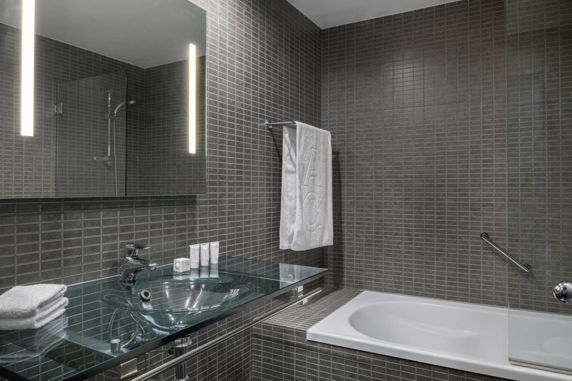 Ac Hotel Porto By Marriott Buitenkant foto